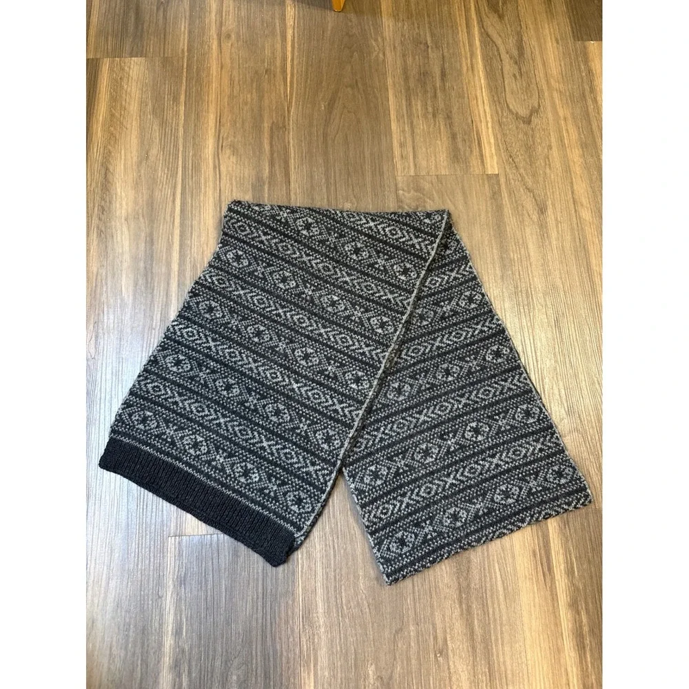 H&M Gray Fair Isle Wool Blend Knit Geometric Winter Scarf 70